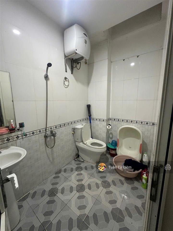 Phạm văn đồng sát đh ngoại ngữ, phân lô ô tô đỗ cửa 6 tầng dần xây kiên cố, kinh doanh văn phòng