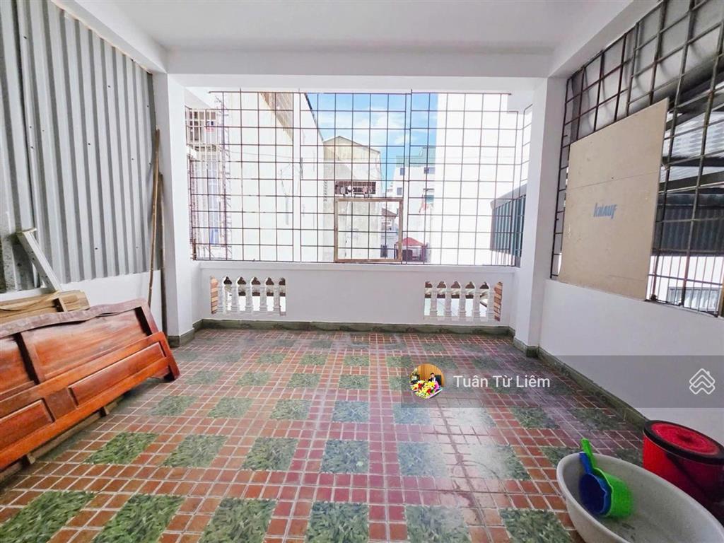 Phạm văn đồng sát đh ngoại ngữ, phân lô ô tô đỗ cửa 6 tầng dần xây kiên cố, kinh doanh văn phòng