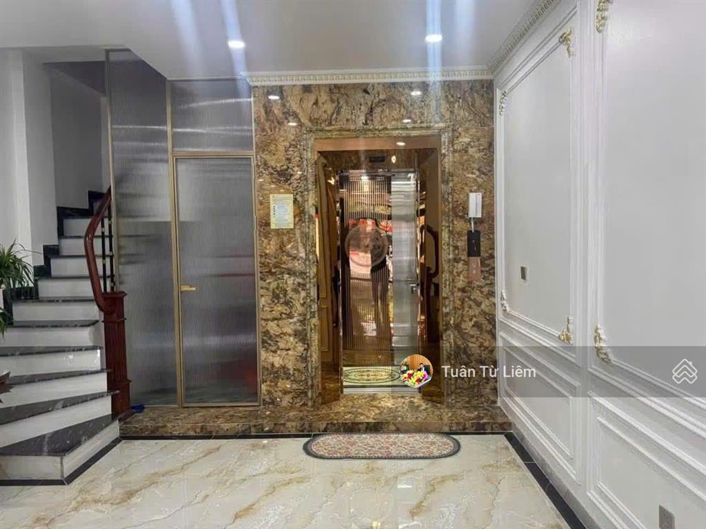 A hoàng chủ nhà cần bán nhanh sang úc với con, nhà 45m2 phân lô, vỉa hè, gara, 7 tầng thang máy,