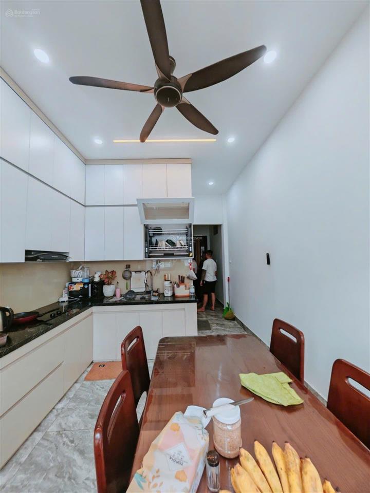 Phân lô 42m2 phú diễn, sổ vuông vắn không lỗi lầm, chủ đầu tư nội thất cực đẹp sẵn ở, giá mềm