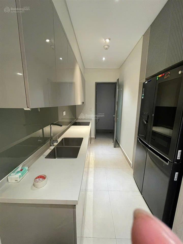 Chính chủ bán sky 89 quận 7 72m2, 2pn, 2wc tầng cao view trực diện sông sổ sẵn nội thất cao cấp