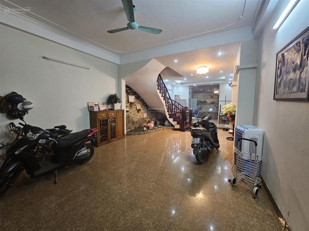 Cho thuê biệt thự đẹp, nhiều tiện ích tại khu đô thị văn khê, 10 triệu vnd, 82,5m2