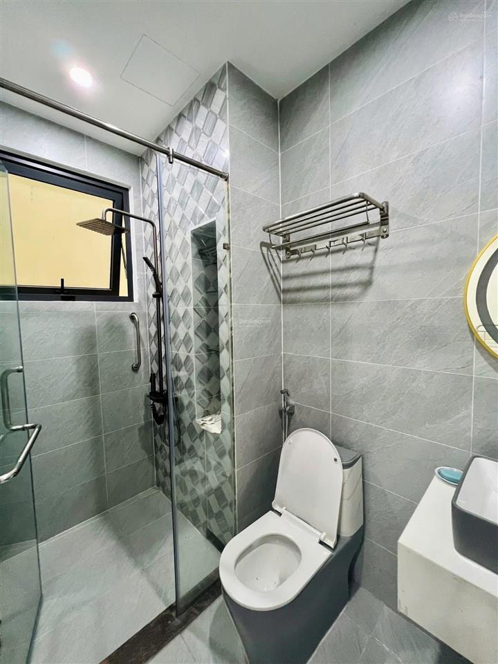 1 đời chủ 100m2 cao thắng q3, cách từ dũ q1 vài căn nhà, 8x10m nở hậu, nhà mới 150 tr/m2