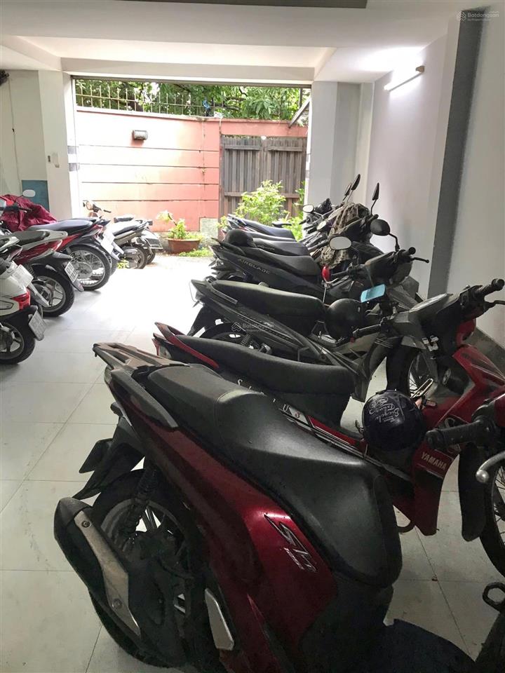 Phòng mát mẻ có cửa sổ máy lạnh gần d2 bình thạnh tiện đi trung tâm q1 chỉ 5 phút