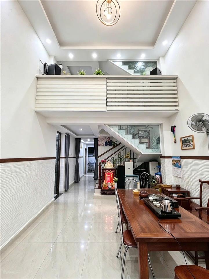 Lê quang định, phường 1, quận gò vấp  hẻm 5m xe hơi đỗ cửa