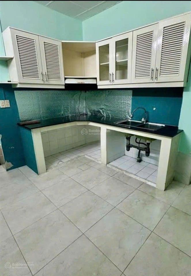 Nhà hẻm phan văn trị thông nguyễn văn đậu, kế bên đại học văn lang, bình thạnh