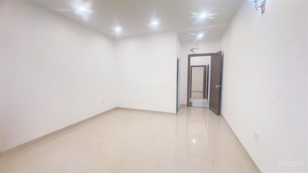 Nhà hẻm xe hơi đường phạm văn đồng, gò vấp  gần công viẻn gia định  95m2 đất
