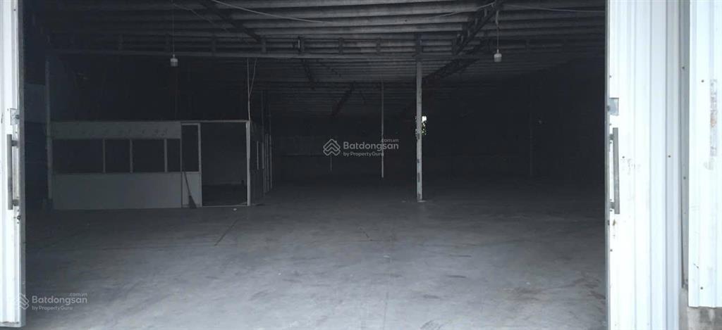 Chính chủ cho thuê kho xưởng tại ngọc hồi, dt 1.500m, xe container vào tận nơi, giá 95 triệu/tháng