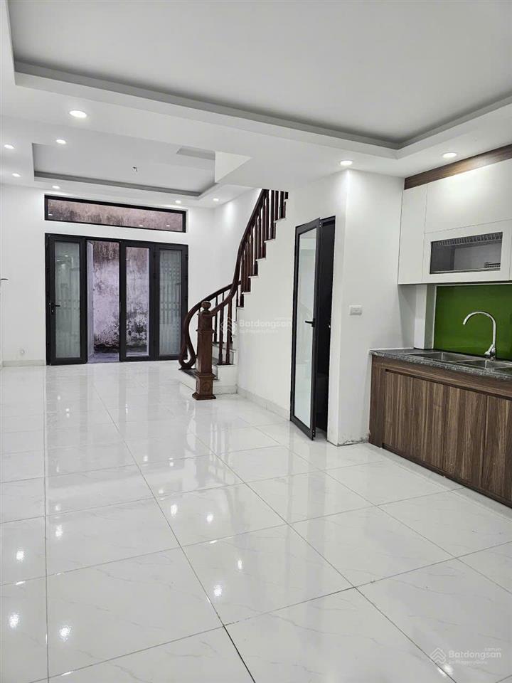 Bán gấp nhà 4 tầng đại áng, thanh trì, dt 50m, mt 5m, gần ngõ ô tô, sát khu a vin olympic, 5,8 tỷ