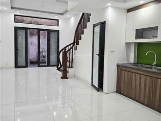 Bán gấp nhà 4 tầng đại áng, thanh trì, dt 50m, mt 5m, gần ngõ ô tô, sát khu a vin olympic, 5,8 tỷ