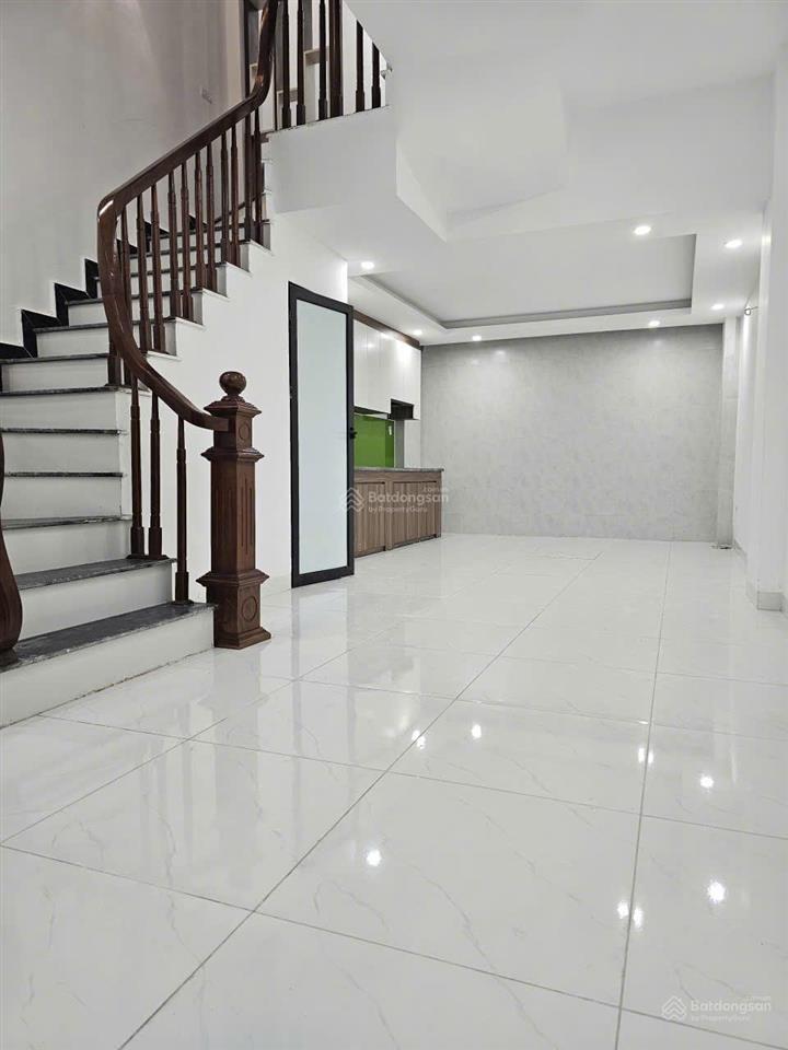 Bán gấp nhà 4 tầng đại áng, thanh trì, dt 50m, mt 5m, gần ngõ ô tô, sát khu a vin olympic, 5,8 tỷ