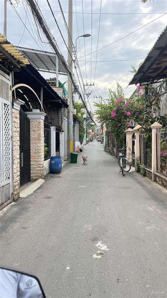 Bán nhà 1 trệt 1 lầu 104m  hoàn công  5,2 tỷ tl  0975 058 ***