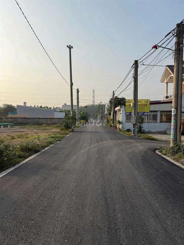 1/ sẹc trường đại học quốc tế miền đông