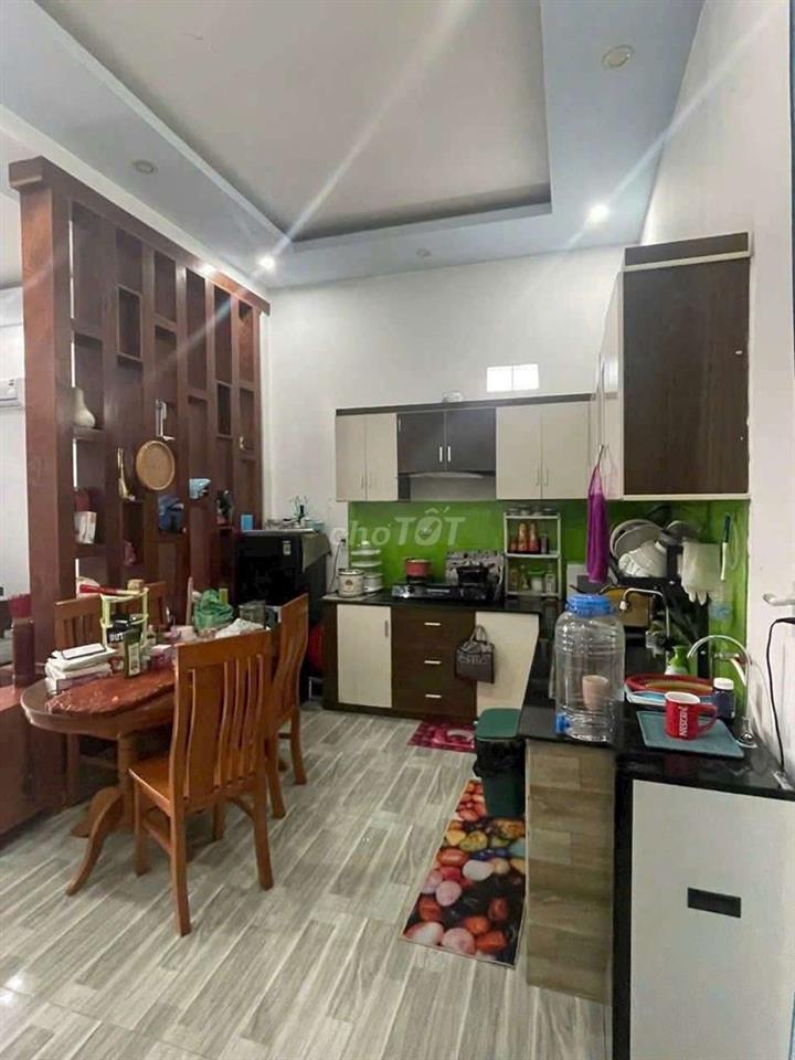 Bán nhà C4 phú mỹ - TDM,TPHCM. Tổng 100m, giá 2 tỷ 250