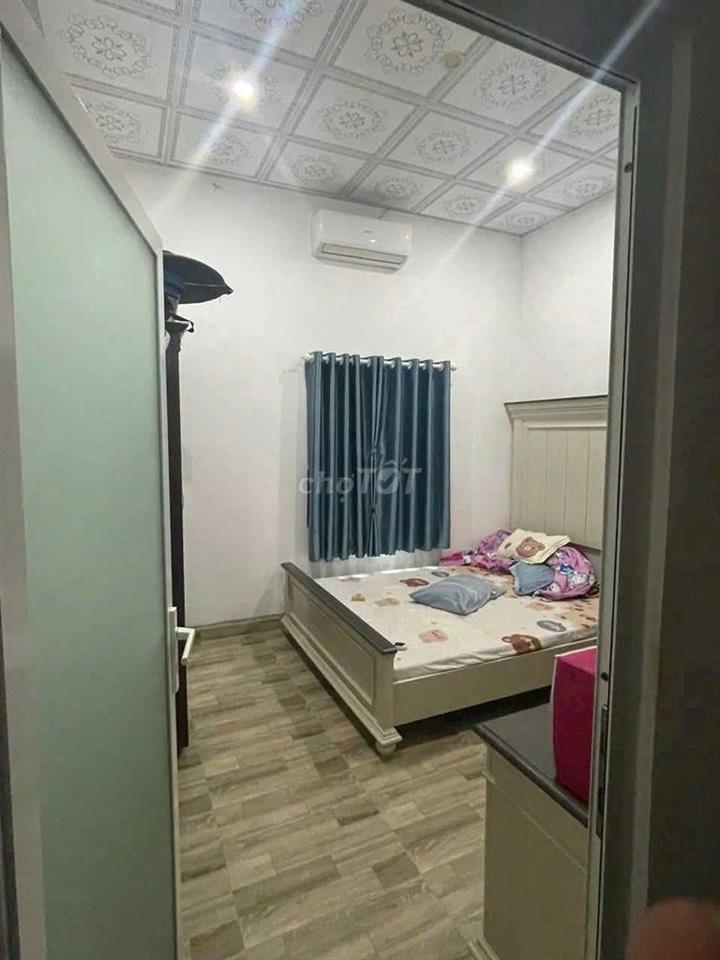 Bán nhà C4 phú mỹ - TDM,TPHCM. Tổng 100m, giá 2 tỷ 250
