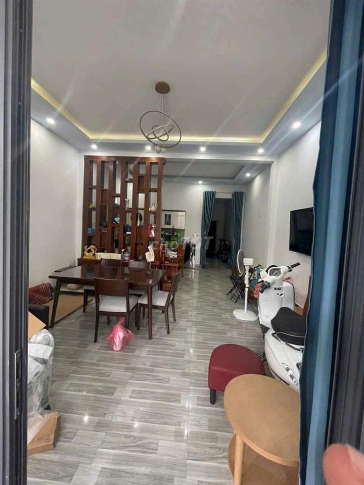 Bán nhà C4 phú mỹ - TDM,TPHCM. Tổng 100m, giá 2 tỷ 250