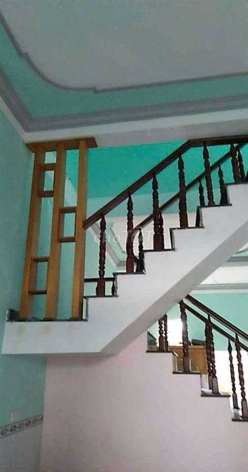 Bán nhà 1 trêt,1 lầu phú mỹ - TDM. Giá 2 tỷ 900