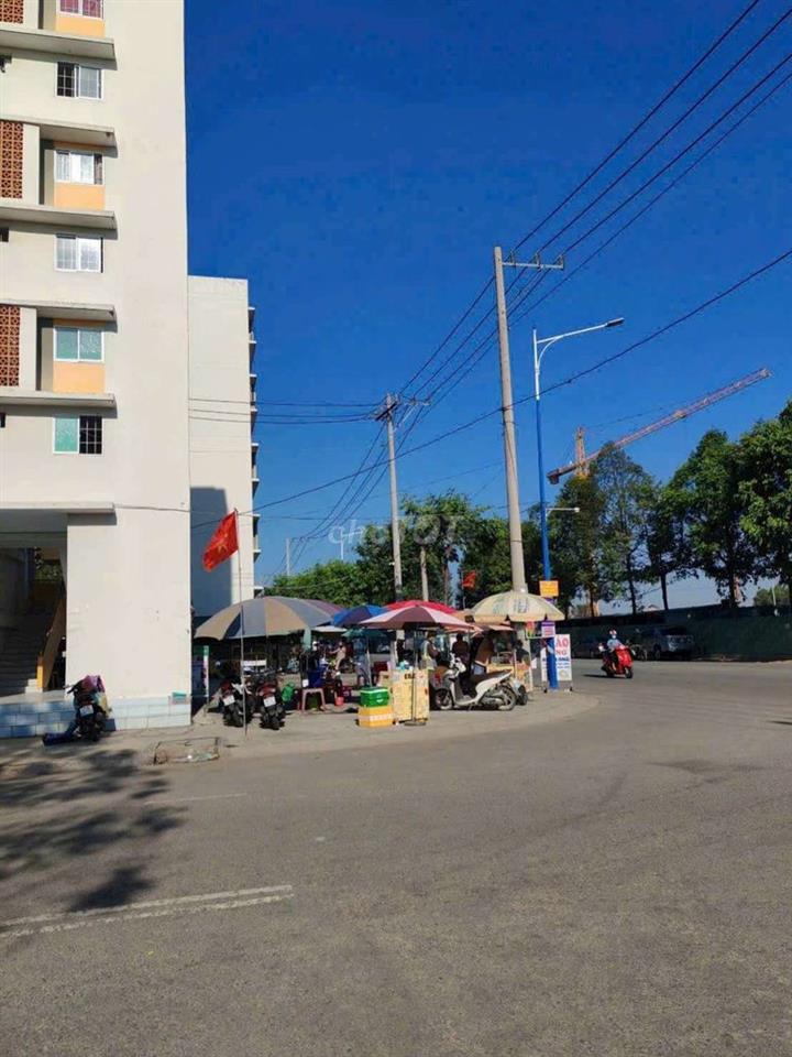 Bán căn hộ lầu trêt kinh doanh đa ngành nghề, sờ pa, gội đầu, leo.