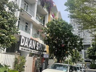 Cho thuê nhà biệt thự 4 tầng, 5m mặt tiền, 100m2 ở 18, khu đô thị him lam kênh tẻ, 47 triệu vnd