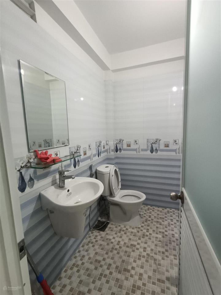 Chính chủ giảm 300tr  nhà đẹp mặt tiền đường đường 10m có vỉa hè  4 tầng btct 8pn 6wc  nhỉnh 7đ