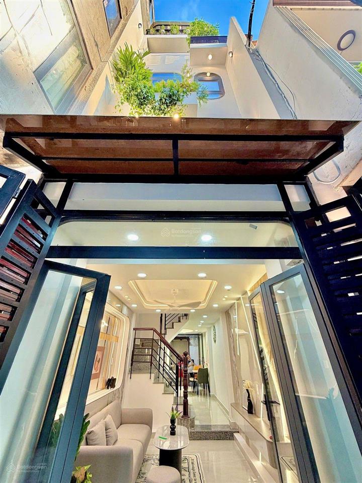 Nhà sát mặt tiền 4 tầng  khu vip phú nhuận nguyễn trọng tuyển, p8 phú nhuận  3 x 10 (nở hậu)