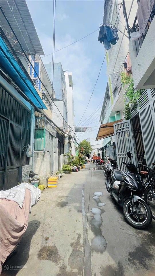 Giảm gấp 200tr  hxh tân sơn nhì , trường chinh  2 tầng mới đẹp 3pn  nhỉnh 4đ