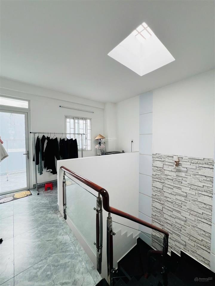Bán nhà 5 tầng an dương vương  trước nhà công viên 12m  4m x 14m sổ vuông  nhỉnh 7 tỷ