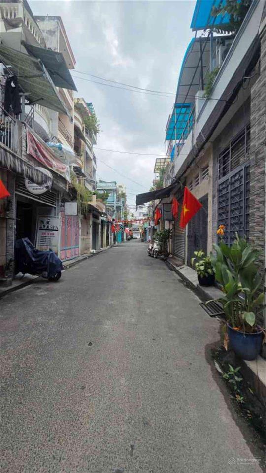 Lê văn sỹ, tân sơn hòa (50m2  xe hơi thông) cạnh sân bay hẻm nhựa kinh doanh tốt  giá nhỉnh 9đ