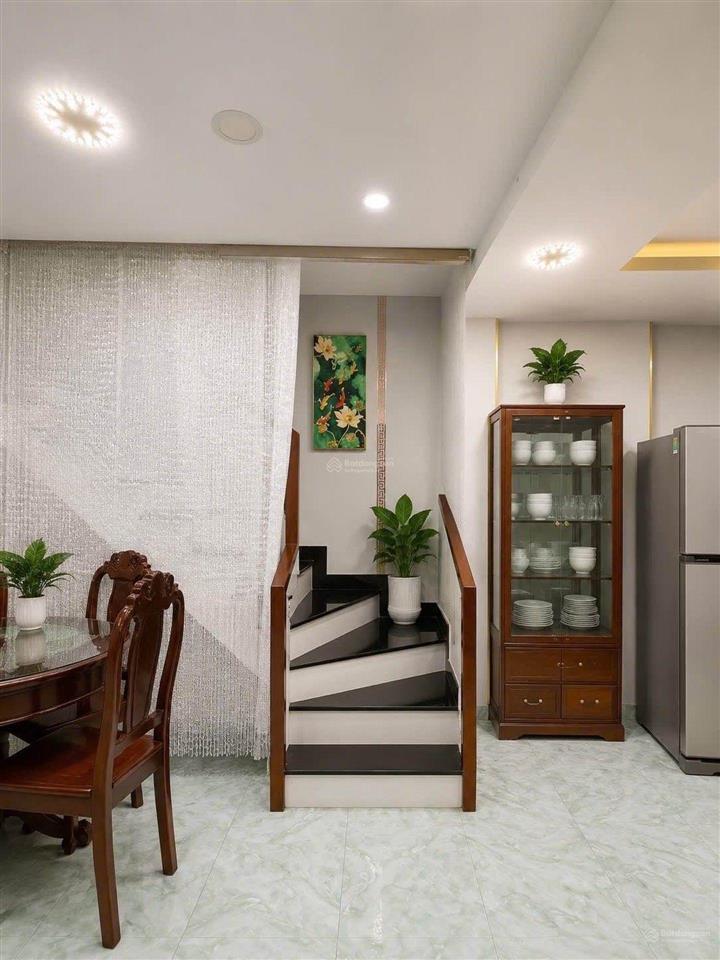 Mặt tiền phú trung ngang 5m (47m2  2 tầng 3pn) nhà còn mới cứng chủ xây ở  nhỉnh 7đ