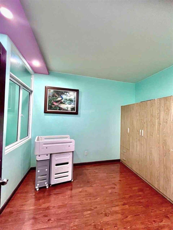 Bán nhà 4 tầng âu cơ ( ngang lớn 4.5m x 9m  4pn ) nở hậu tài lộc  vài bước ra mặt đường  nhỉnh 6