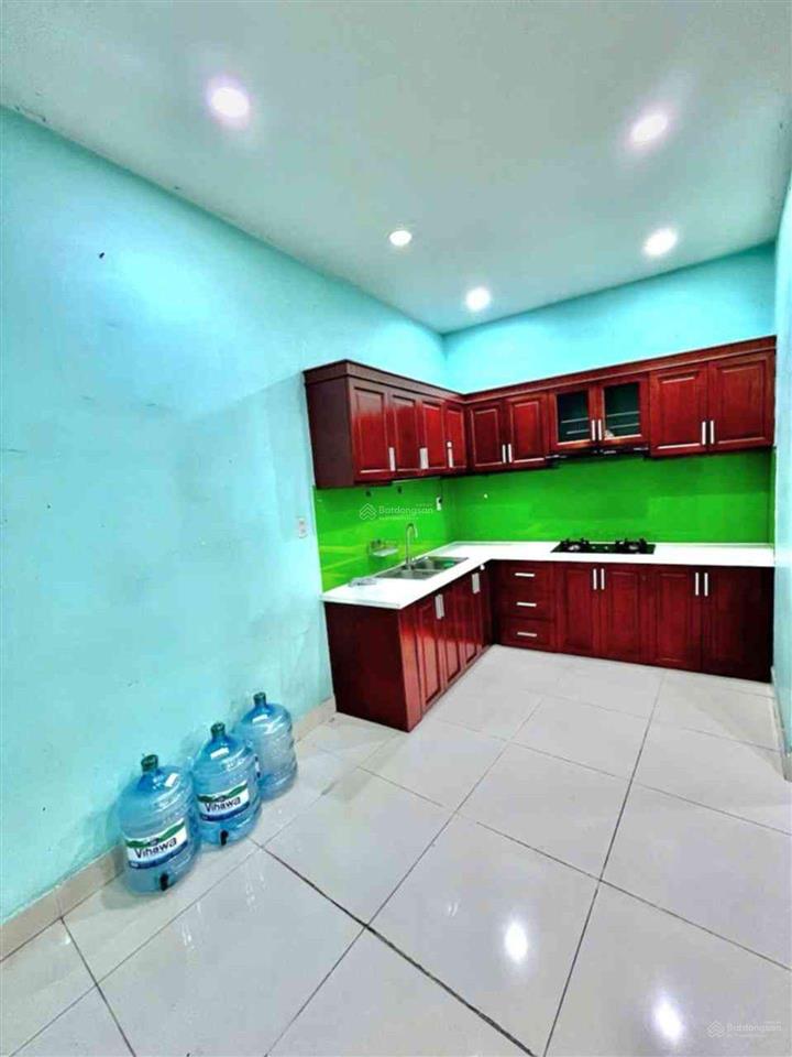 Bán nhà 4 tầng âu cơ ( ngang lớn 4.5m x 9m  4pn ) nở hậu tài lộc  vài bước ra mặt đường  nhỉnh 6