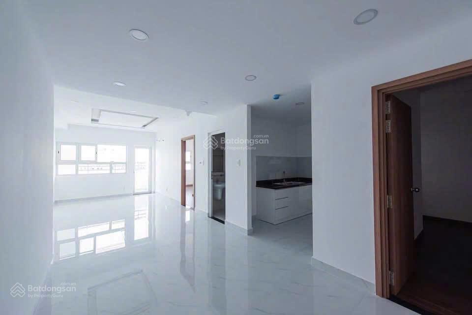 Cho thuê căn hộ conic cuối võ văn kiệt  siêu to giá rẻ chỉ 6,5tr/tháng  ở 4 người ngay