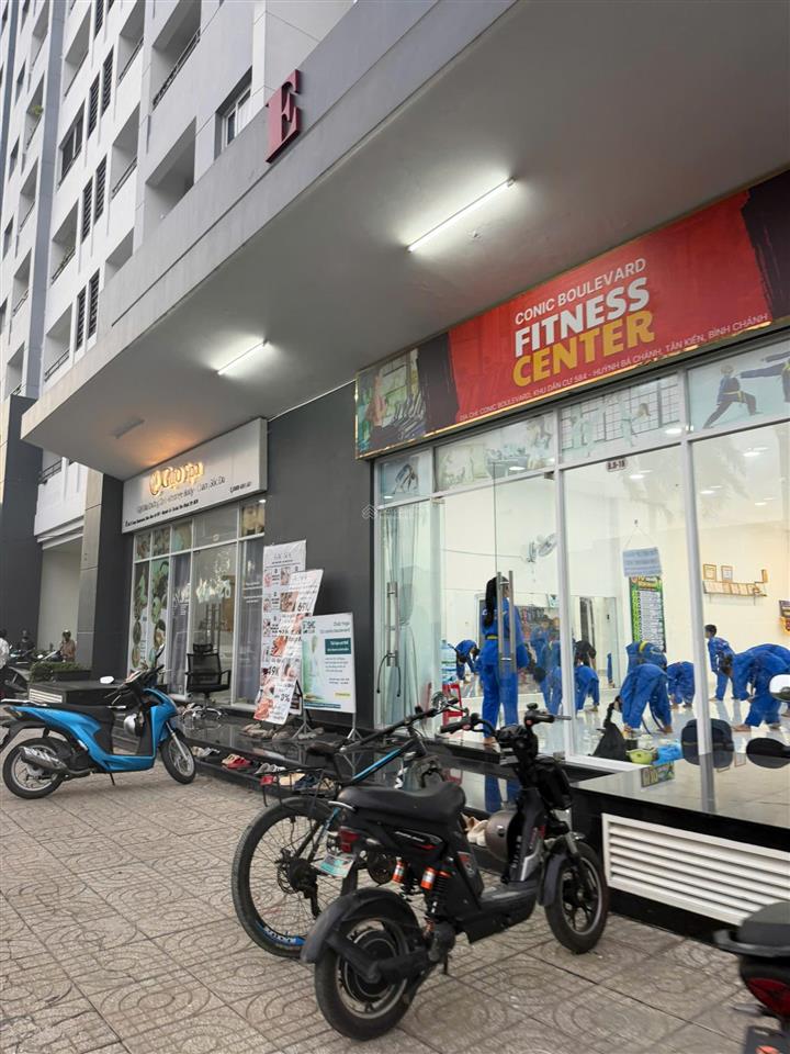 Bán gấp shophouse tầng trệt thương mại conic boulevard  ht vay vietabank tt trước 25  30%  rẻ