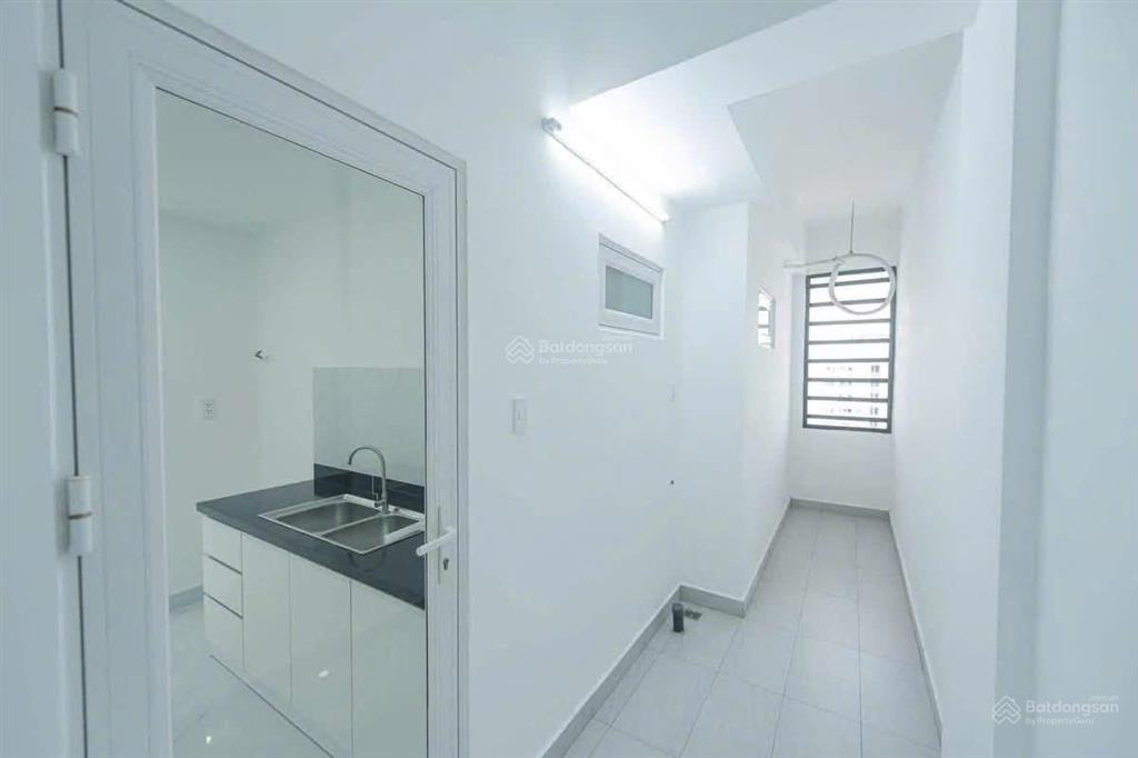 Bán c.hộ sổ hồng siêu to 85.02m2 tphcmgiá siêu rẻ chỉ 2,7tỷ/cănhtls vay 80%lk aeonmall bình tân