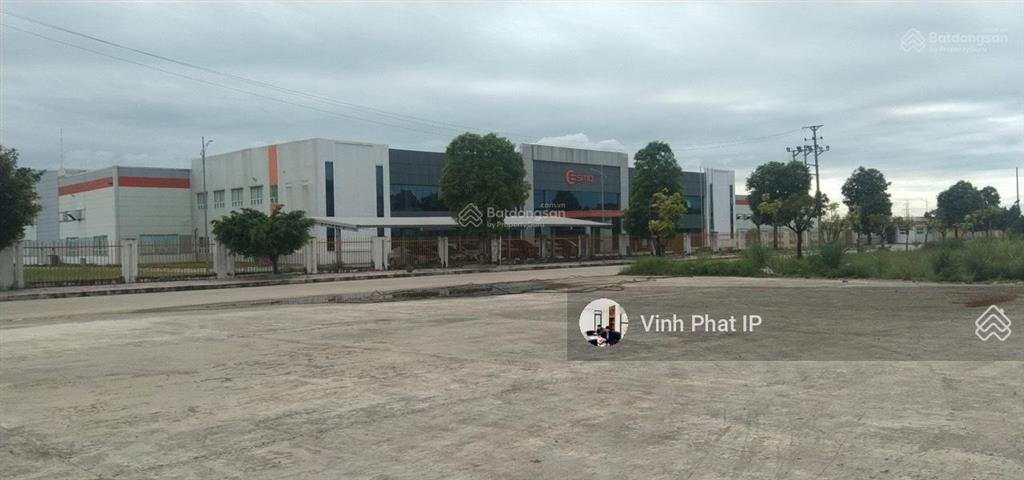Đất kcn tại quỳnh phụ thái bình. dt 8000,10.000,20.000m2, giá 2,25 tr/m2, gần ql10, bàn giao ngay