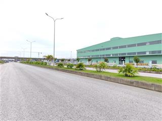 Bán đất tại khu công nghiệp thái hà, 2,6 triệu / m2, 18000 m2, bàn giao ngay!