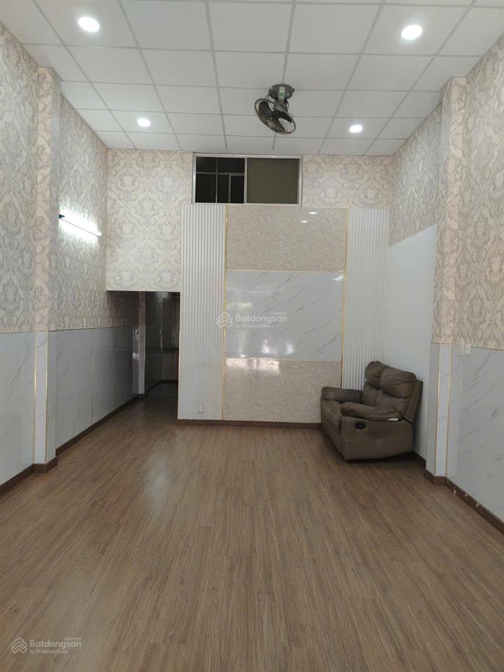 Chính chủ cần nhà bán hẻm xe hơi 5m đường hương lộ 3, bình hưng hòa