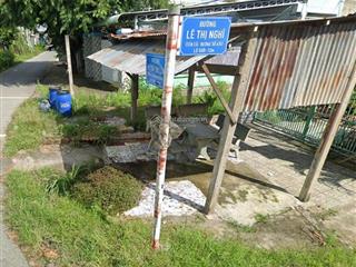 Cần ra gấp lô đất 130m2 thổ vườn ở phước thạnh  giá 1 tỷ 1  cách ql 22 100m