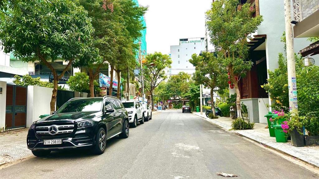 Chính chủ  bán nhà 2 tầng mới xây đường an thượng 29. diện tích 78.3m2 ngang 5m. giá 26.2tỷ