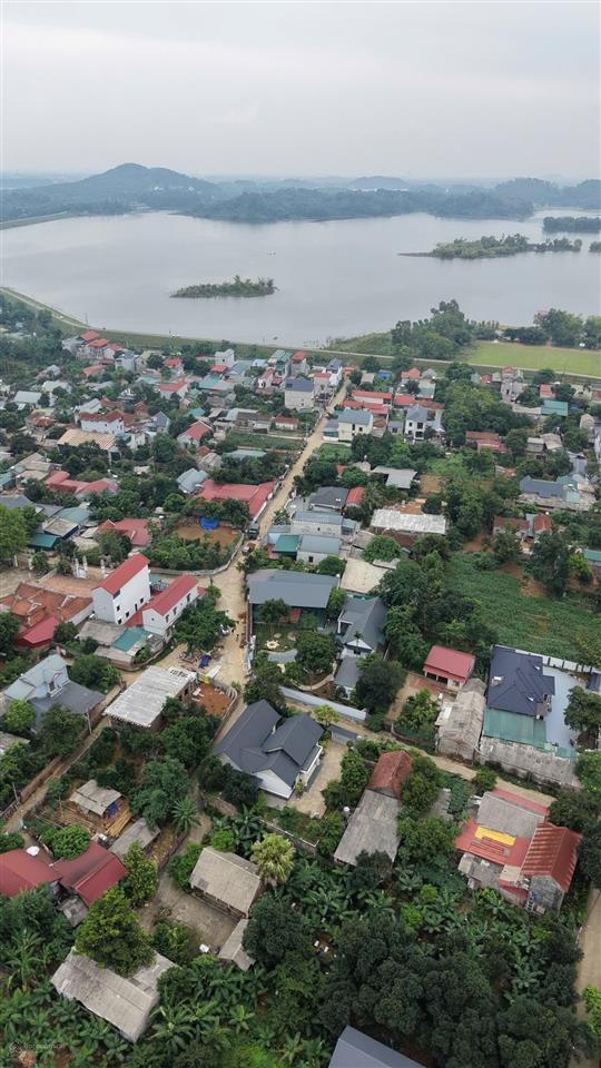Tuyệt phẩm nghỉ dưỡng gần hồ đồng mô biệt thự sẵn, 850m thổ cư, mặt tiền siêu rộng