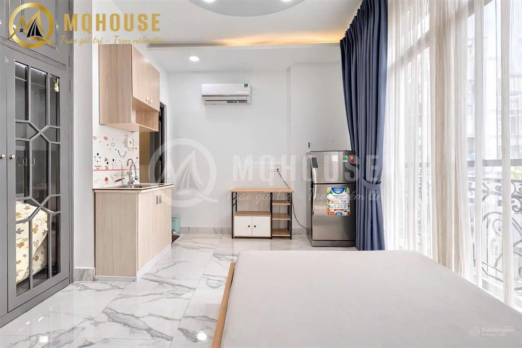 Cho thuê căn hộ ban công rộng trong khu phan xích long tiện di chuyển q1, bình thạnh, q3