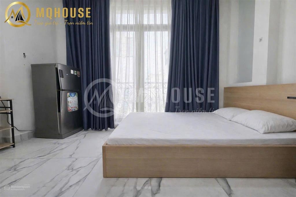 Cho thuê căn hộ ban công rộng trong khu phan xích long tiện di chuyển q1, bình thạnh, q3