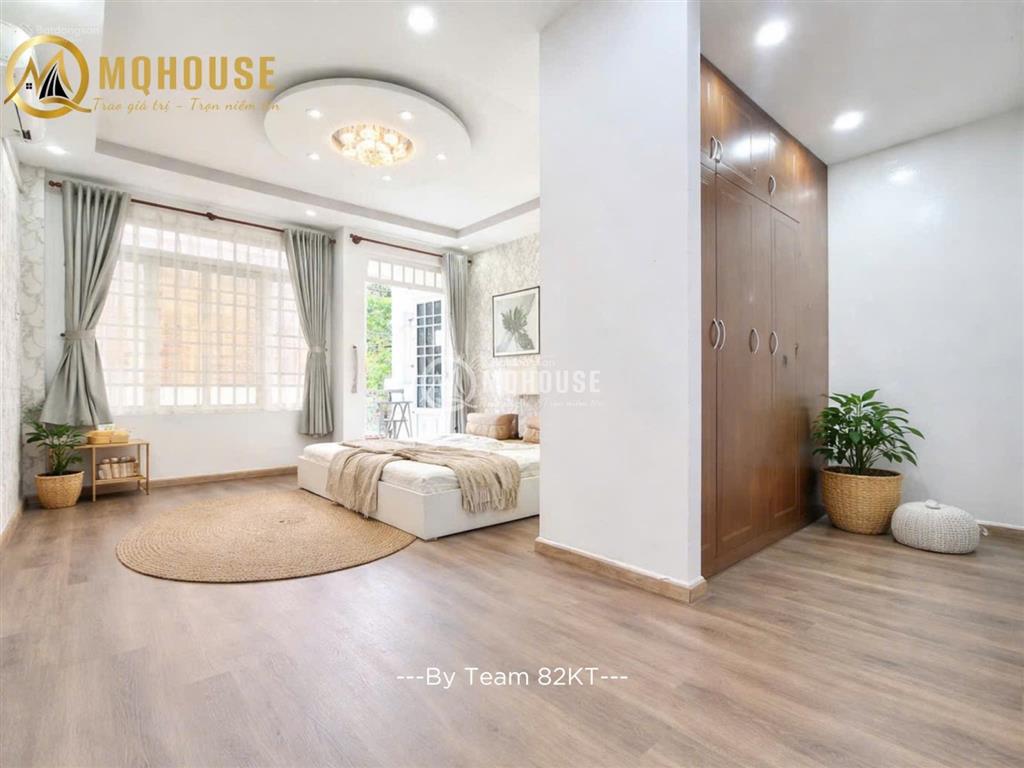 Cho thuê căn hộ 2pn ban công tách bếp 40m2 gần đại học văn lang cơ sở 3