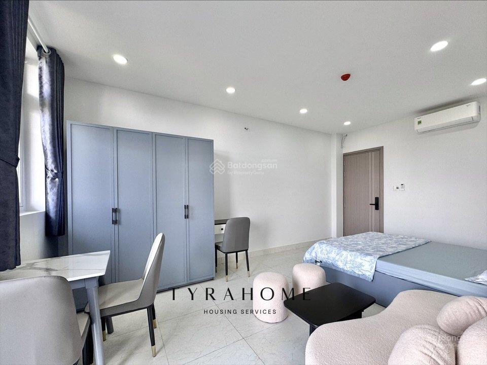 Cho thuê căn hộ 1pn ban công 45m2 full nội thất ngay đại học văn lang cs3
