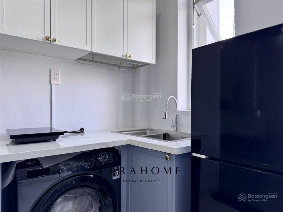 Cho thuê căn hộ 1pn ban công 45m2 full nội thất ngay đại học văn lang cs3