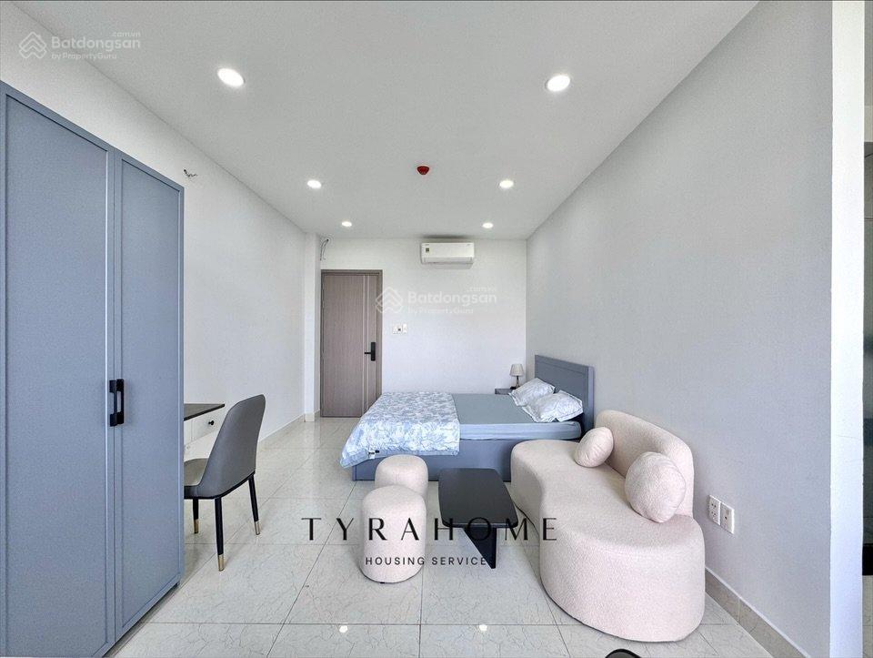 Cho thuê căn hộ 1pn ban công 45m2 full nội thất ngay đại học văn lang cs3