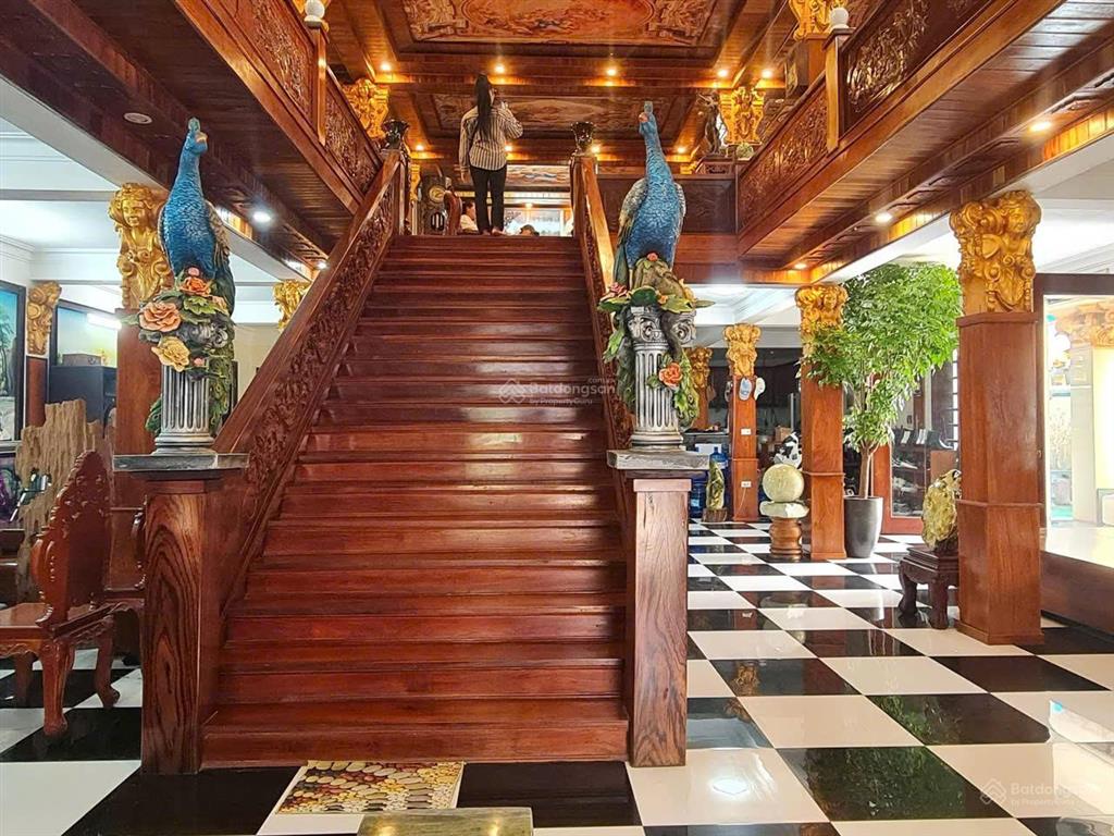 Biệt thự lâu đài đẳng cấp có 102 duy tiên hà nam. chỉ hơn 20 tỷ