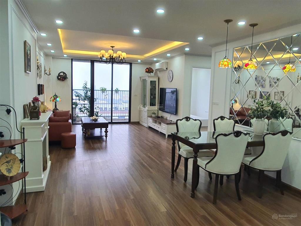 Chủ cần bán căn hộ diện tích lớn hiếm tại ct2x2 đại kim  123m2  4 phòng ngủ  9tỷ  full nội thất