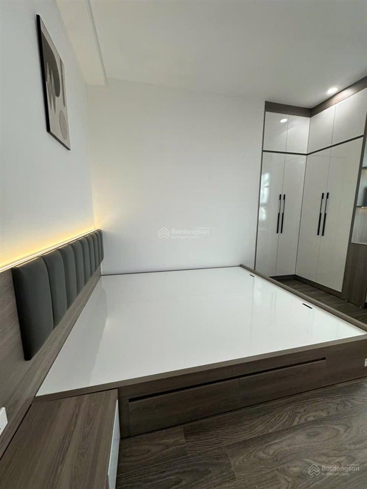 Bán căn góc view hồ vp5 bán đảo linh đàm 72m2 3 ngủ  6,150 tỷ