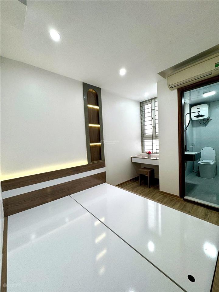 Chủ cần bán gấp căn 2ngủ40m2 3,7 tỷ ở ct1a1 tây nam linh đàm.